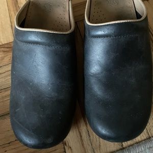Dansko clogs size 38